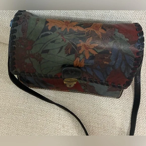 Patricia Nash EUC Liana crossbody bag in a floral print leather - Picture 6 of 16